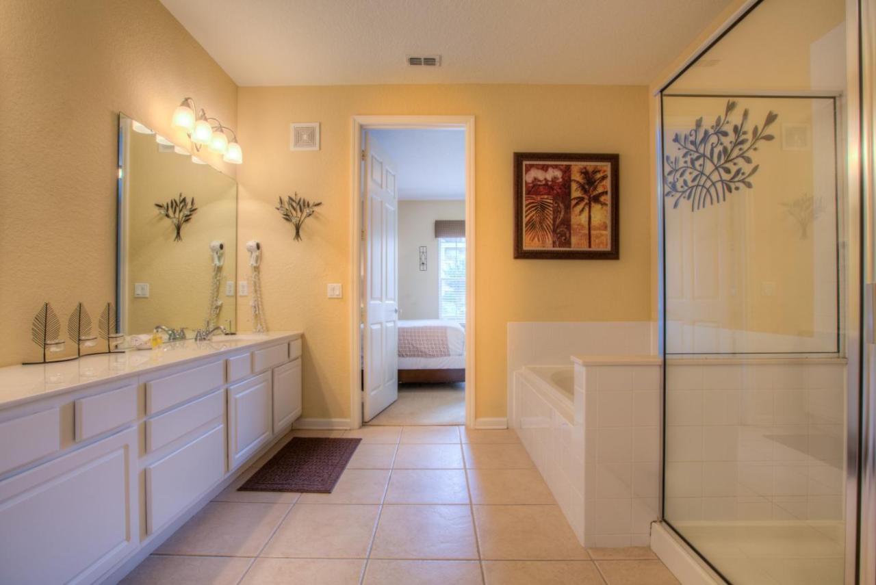 Stylish Condo At Vista Cay Resort Minutes To Wdw Orlando Bagian luar foto