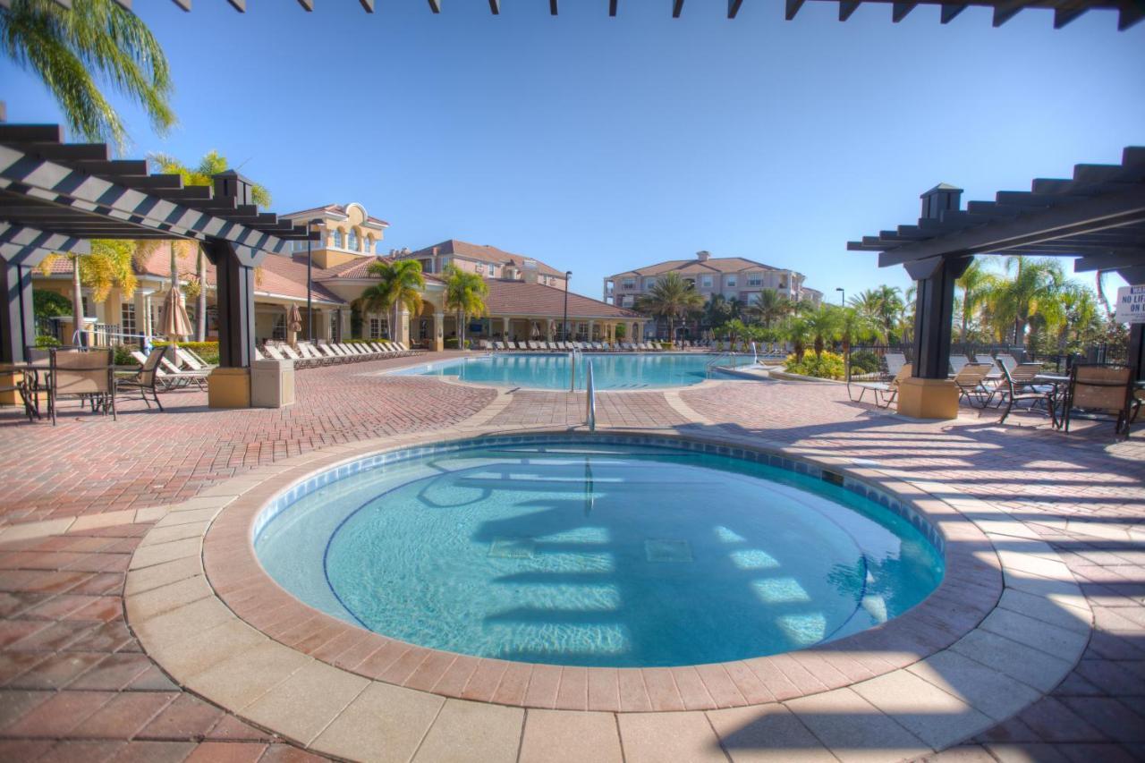 Stylish Condo At Vista Cay Resort Minutes To Wdw Orlando Bagian luar foto